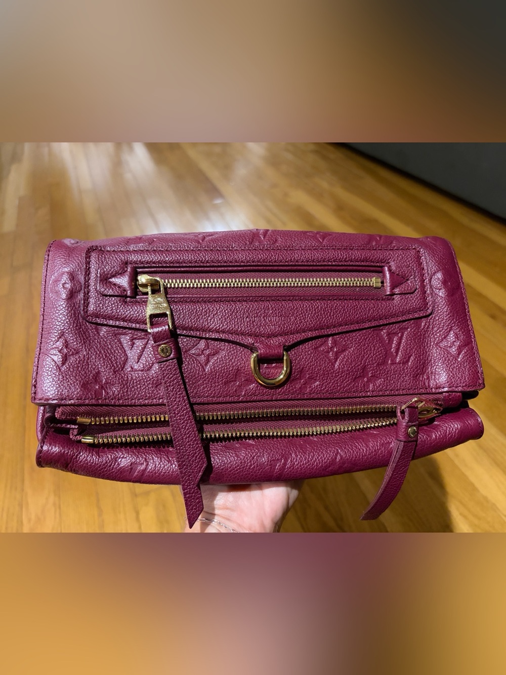 Authentic Louis Vuitton Petillante Emprinte Clutch